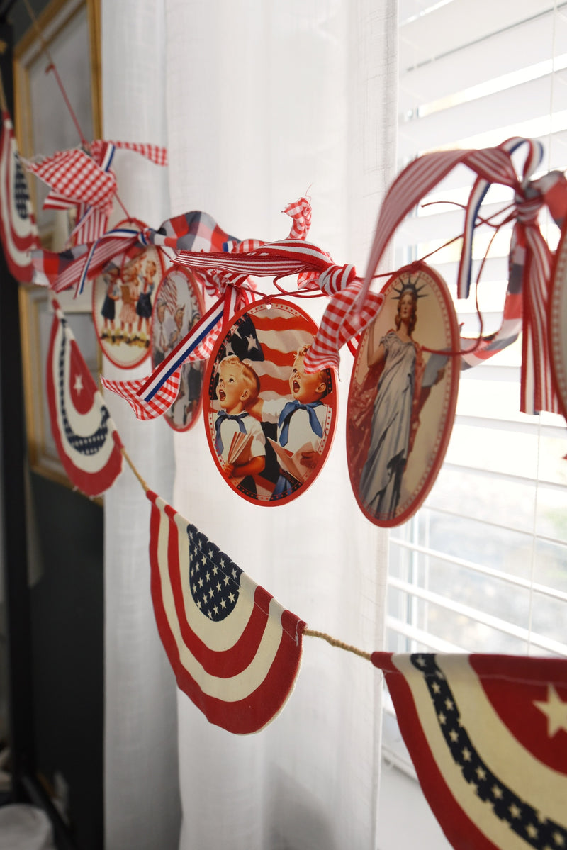 Oval Americana Text Ornament