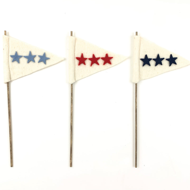 *CLOSEOUT* Stars Felt Flag