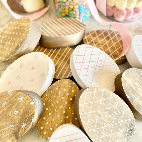 *CLOSEOUT* Patterned Eggs